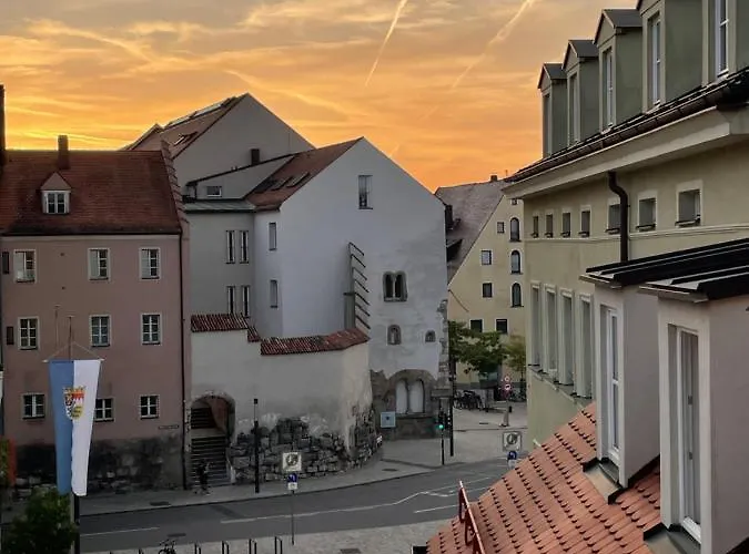 Liboria: Stylische Altstadtwohnung * Regensburg